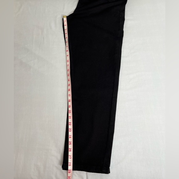 NYC The Perfect Jean Men’s Athletic Fit Stealth Black Size 34 X 30 NEW - Picture 7 of 9